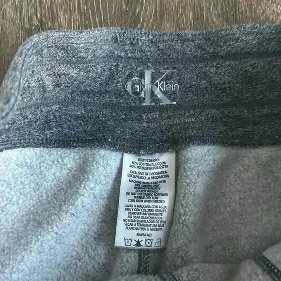 Calvin Klein Jogger pants.  Women’s size small.  Dark grey.  Good condition! - Picture 3 of 6
